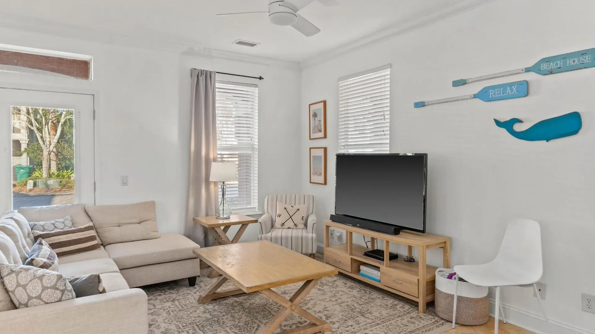 Coral By Avantstay Gorgeous Three Story Home W Two Balconies Destin United States