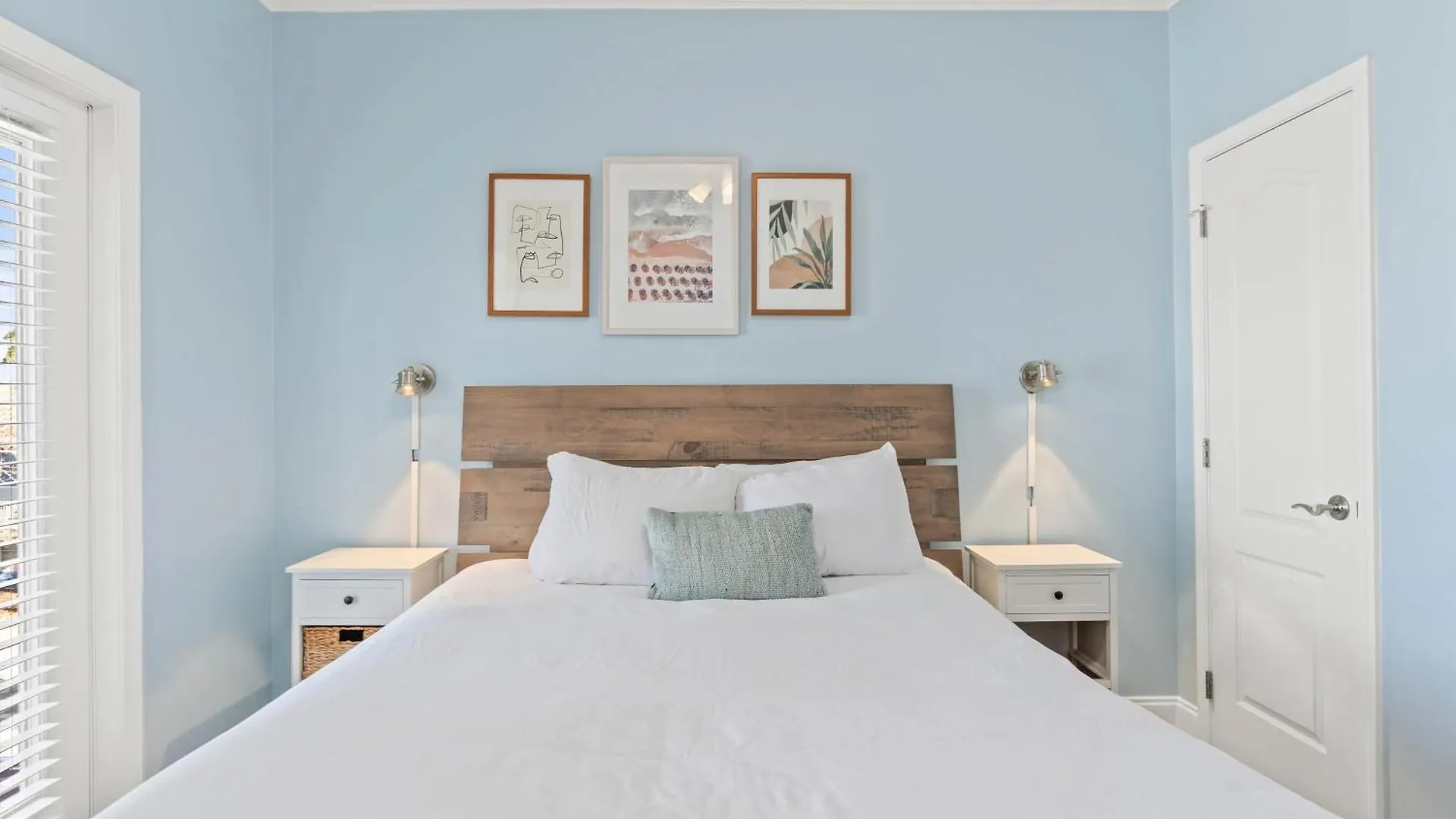 Coral By Avantstay Gorgeous Three Story Home W Two Balconies Destin 0*,